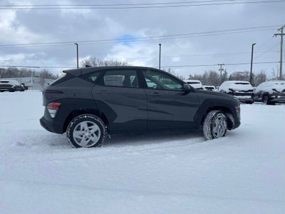 2026 Hyundai KONA SE