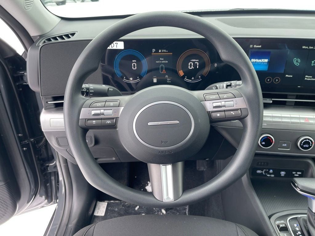 2026 Hyundai KONA SE