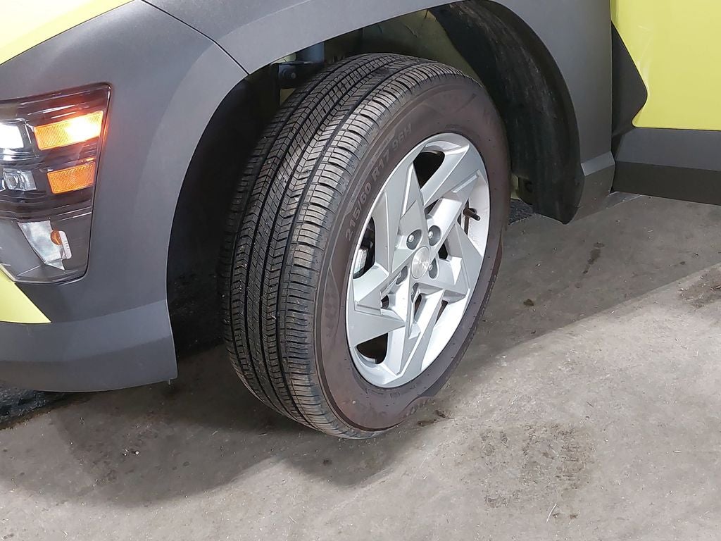 2024 Hyundai KONA SE