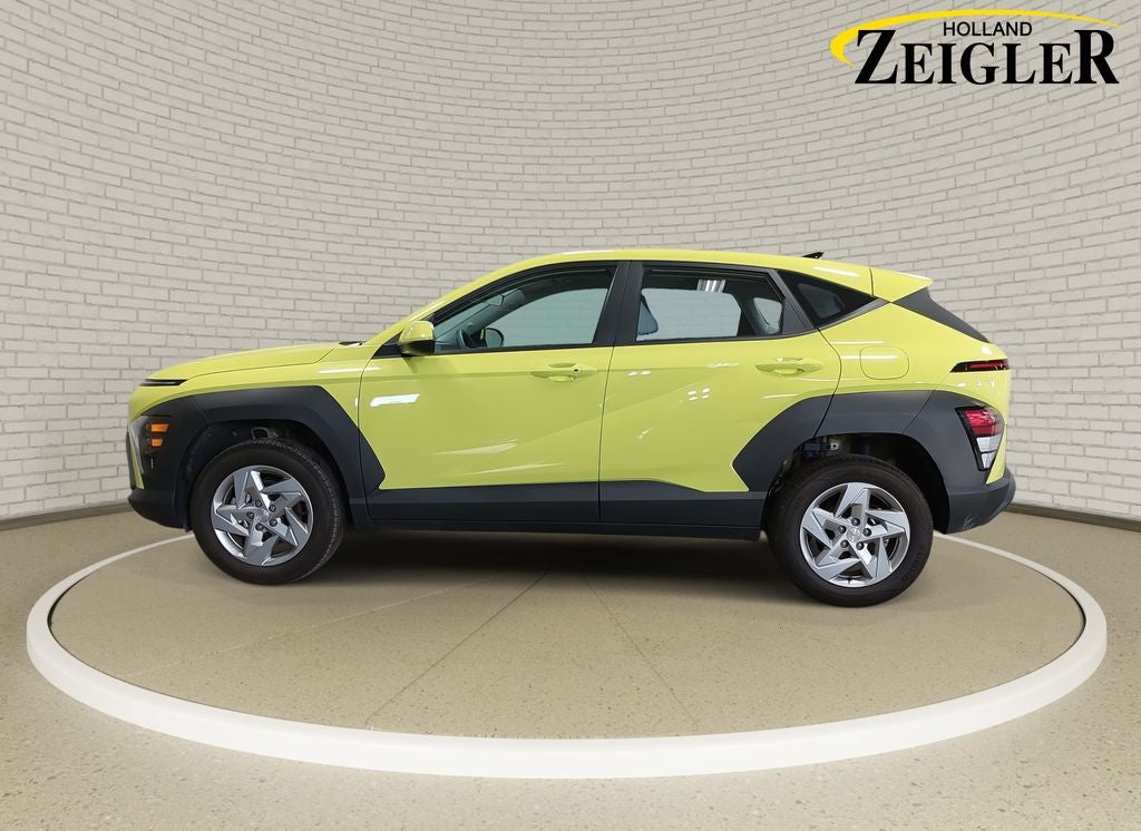 2024 Hyundai KONA SE