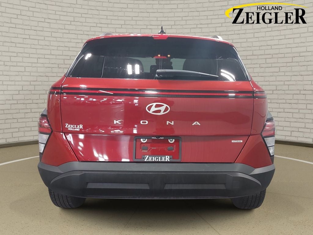 2025 Hyundai KONA SEL