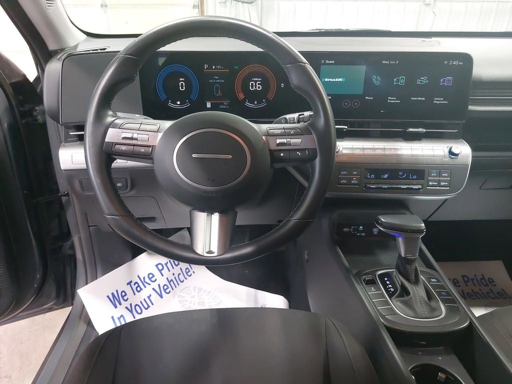 2025 Hyundai KONA SEL