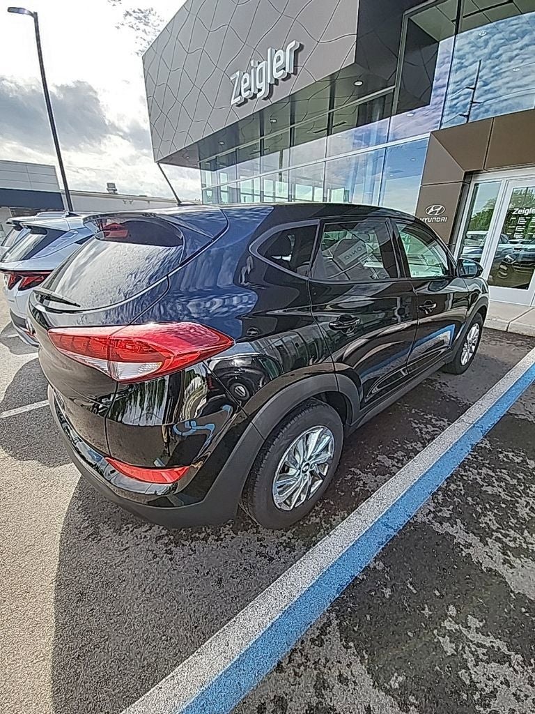 2017 Hyundai TUCSON SE