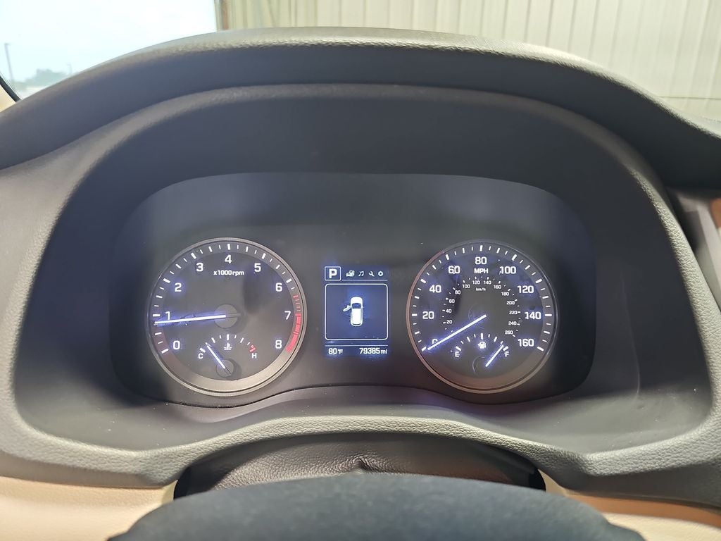 2016 Hyundai TUCSON SE