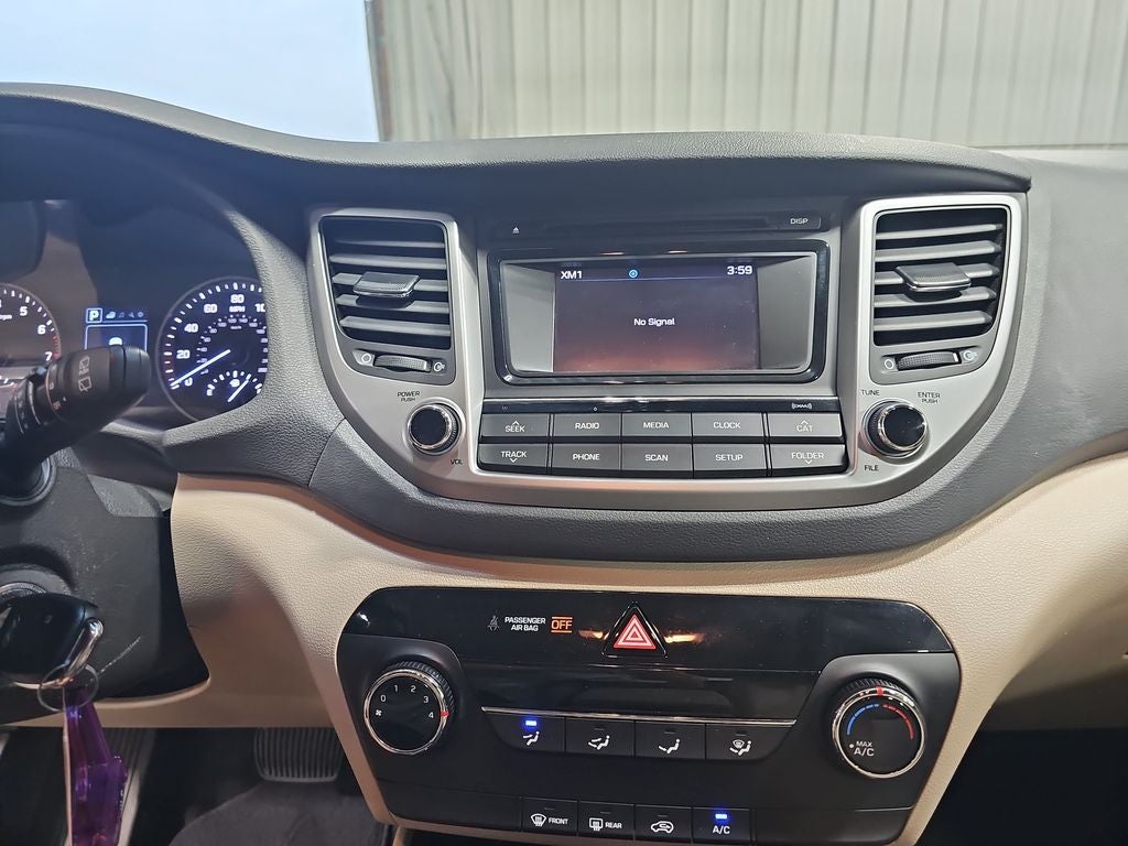 2016 Hyundai TUCSON SE