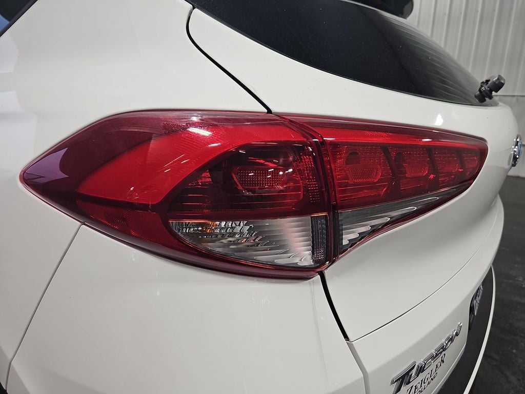 2016 Hyundai TUCSON SE
