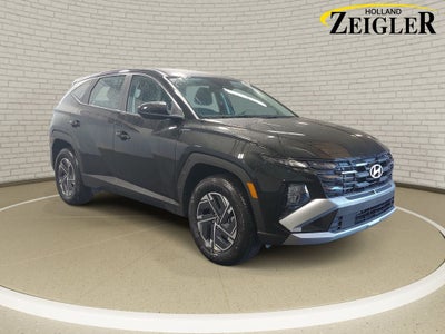 2026 Hyundai TUCSON HYBRID Blue SE