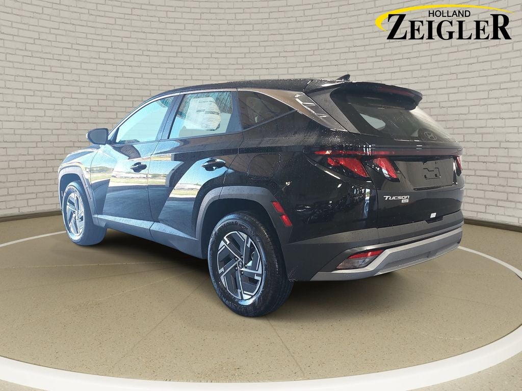 2026 Hyundai TUCSON HYBRID Blue SE