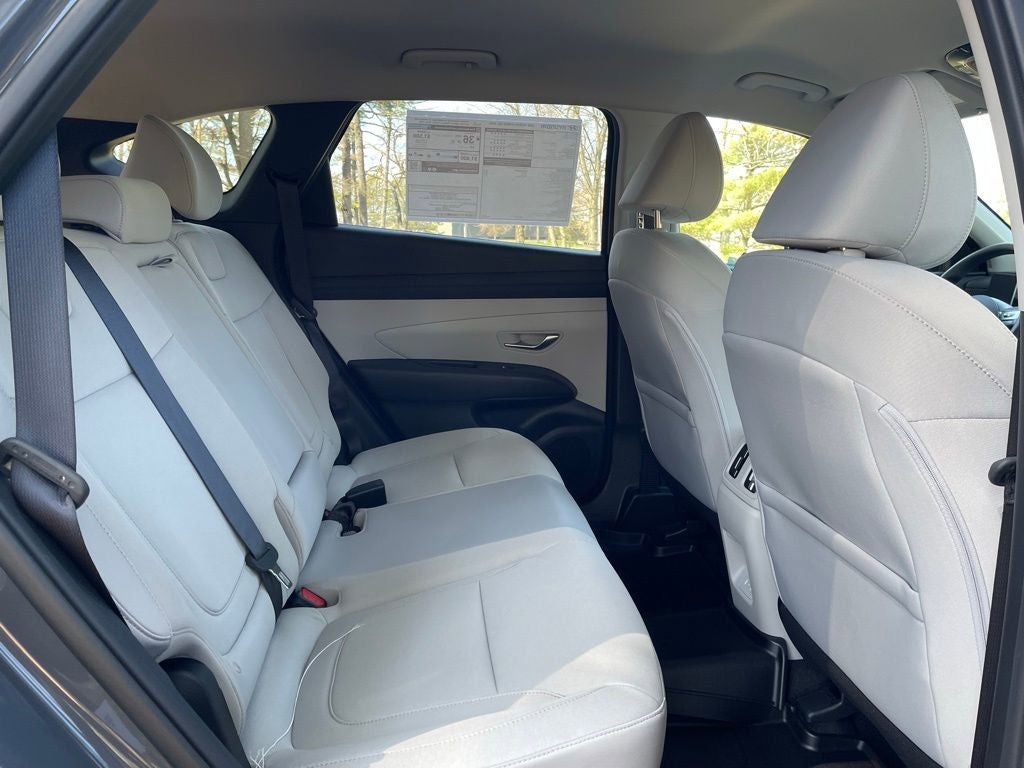 2026 Hyundai TUCSON HYBRID SEL