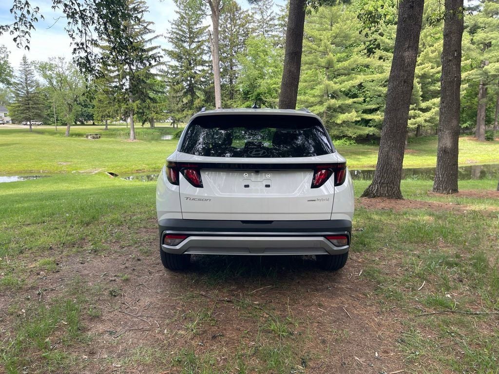 2026 Hyundai TUCSON HYBRID SEL