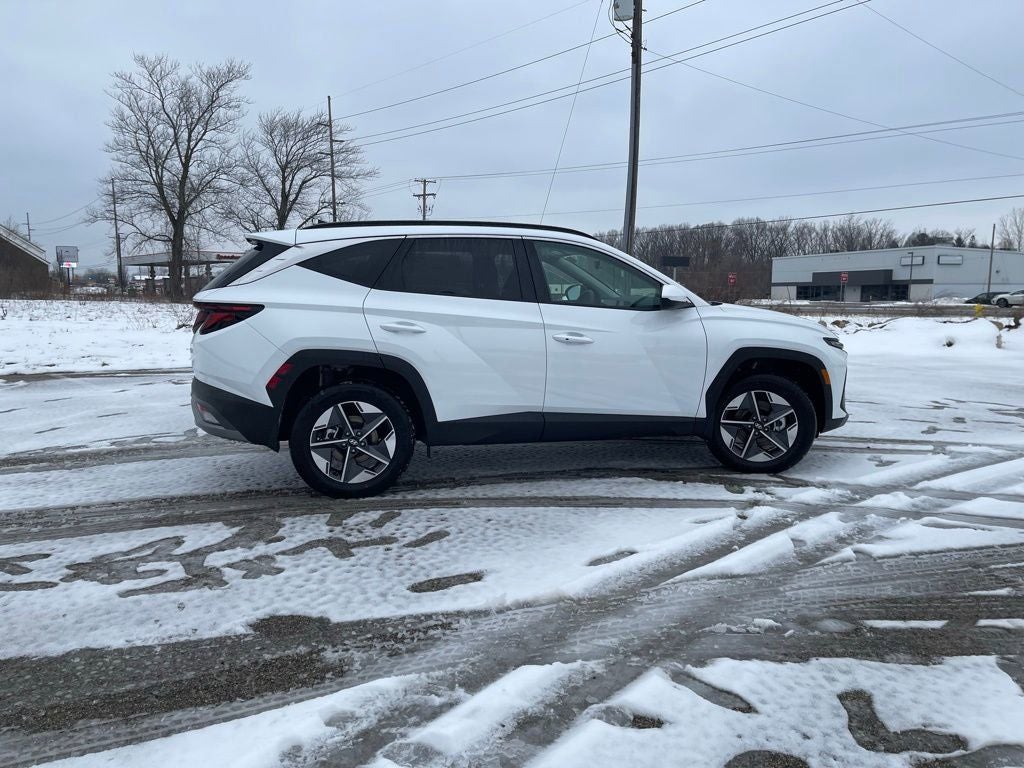 2026 Hyundai TUCSON HYBRID SEL