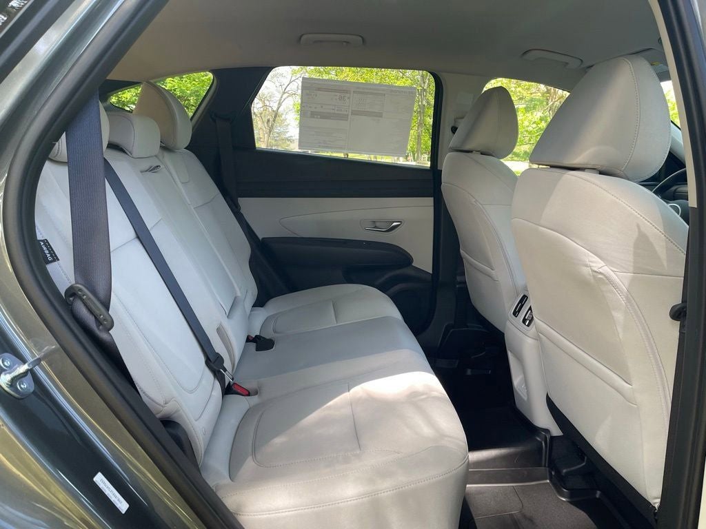 2026 Hyundai TUCSON HYBRID SEL