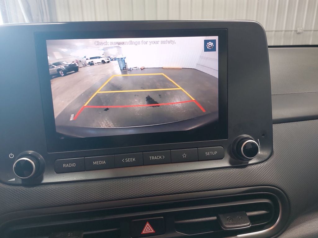 2022 Hyundai KONA SE