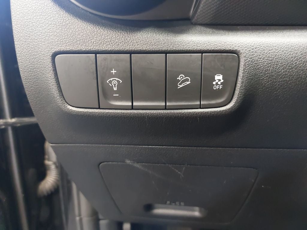 2022 Hyundai KONA SE