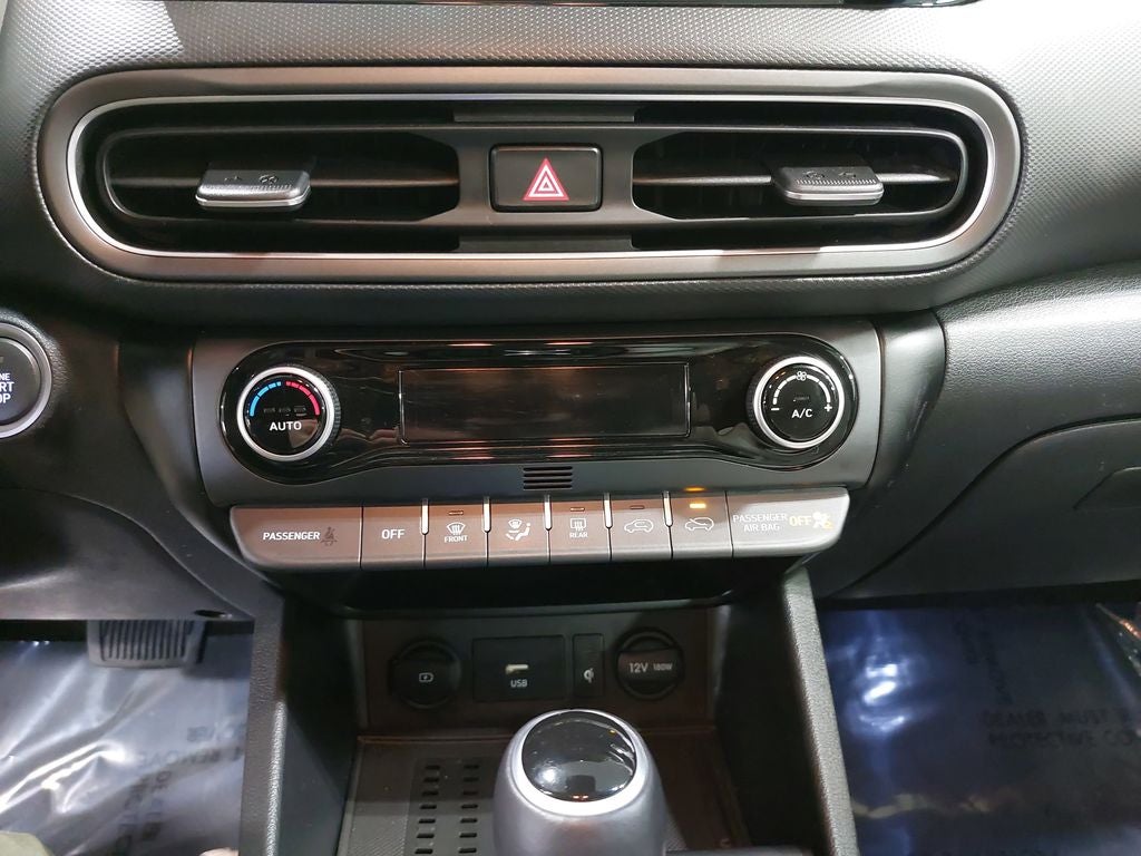 2022 Hyundai KONA Limited
