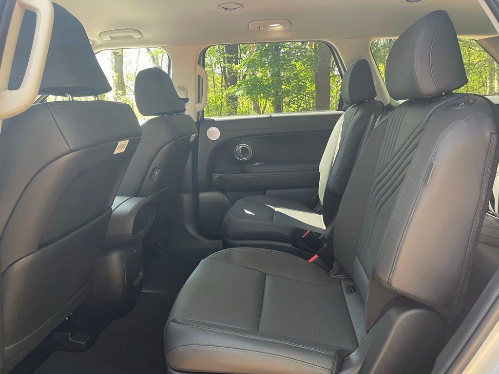 2026 Hyundai PALISADE HYBRID SEL 7 Passenger