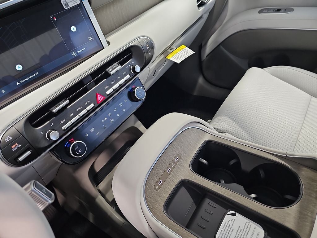 2026 Hyundai PALISADE HYBRID SEL 7 Passenger