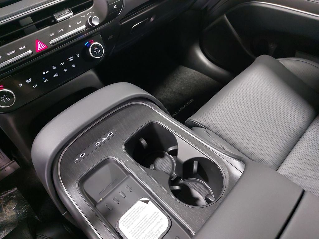 2026 Hyundai PALISADE HYBRID SEL 7 Passenger