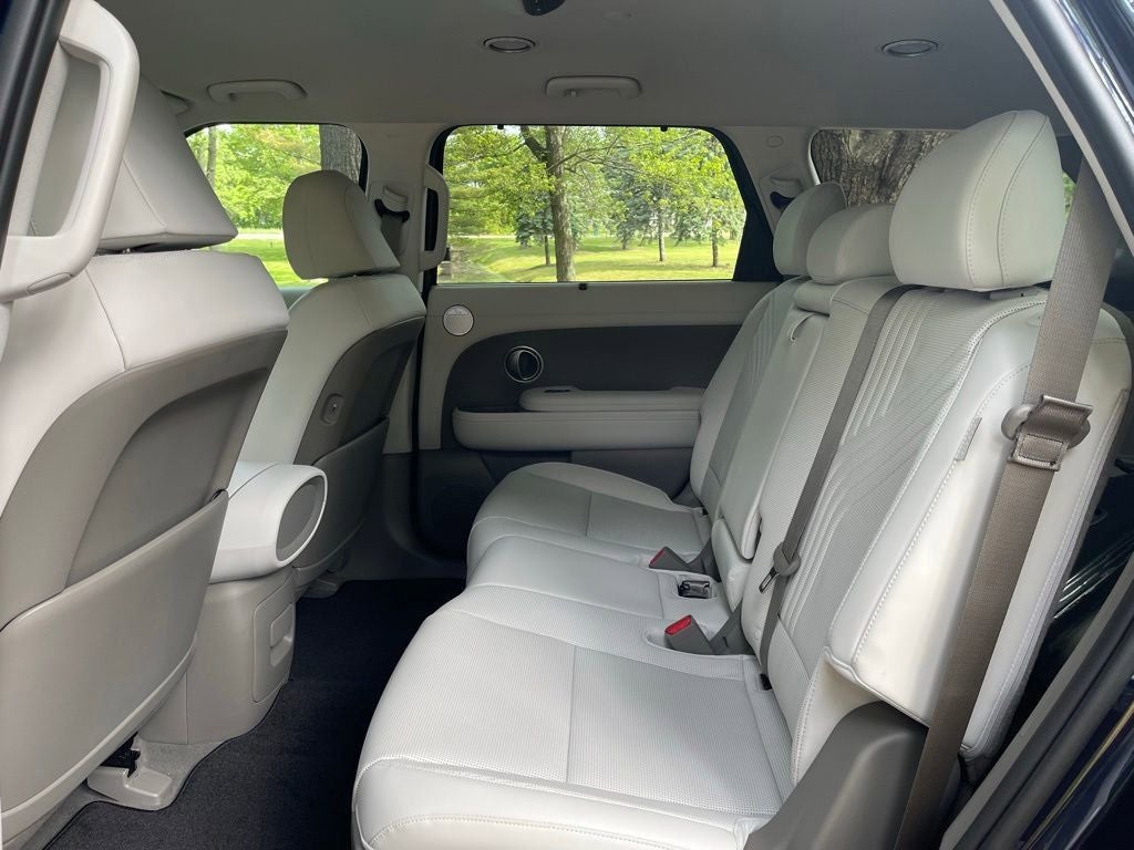 2026 Hyundai PALISADE HYBRID SEL 8 Passenger