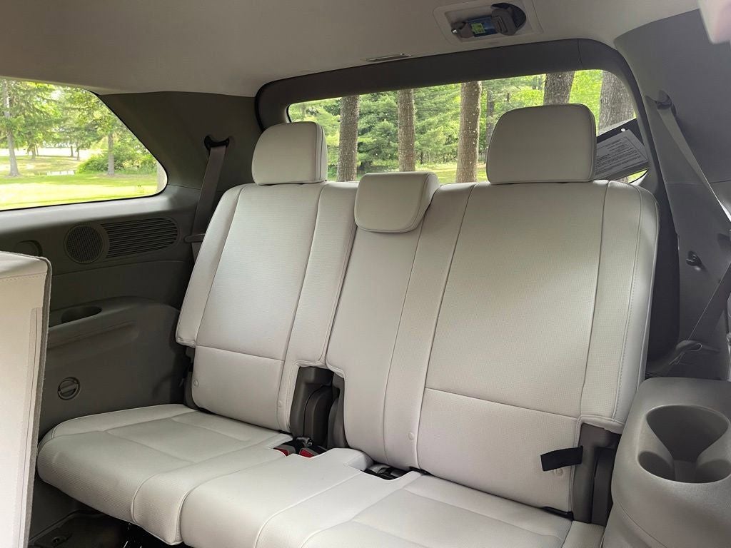 2026 Hyundai PALISADE HYBRID SEL 8 Passenger