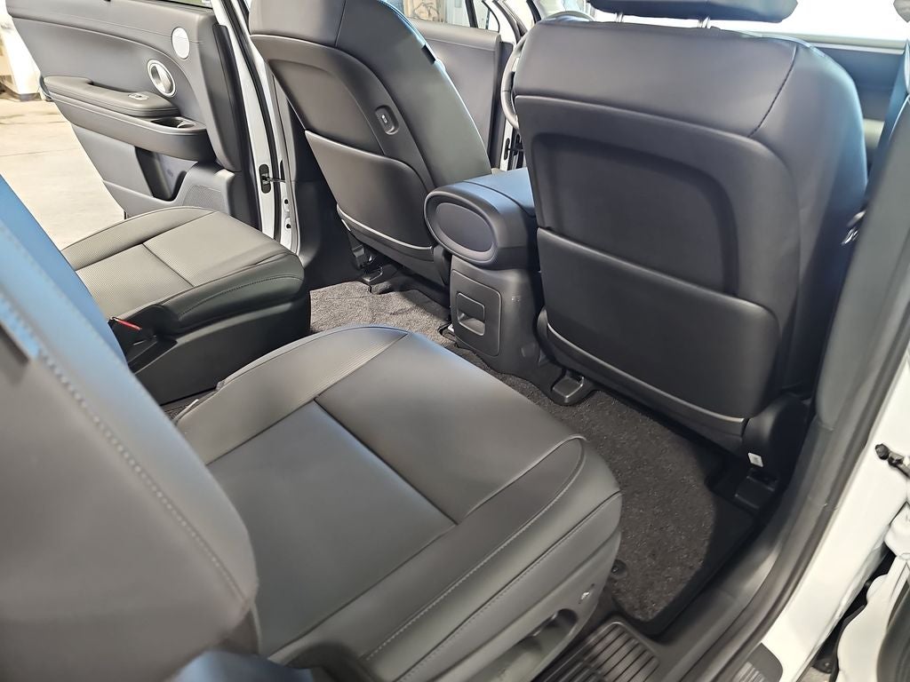 2026 Hyundai PALISADE HYBRID SEL 7 Passenger