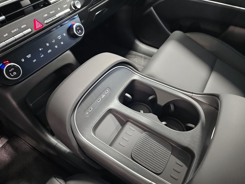 2026 Hyundai PALISADE HYBRID SEL 7 Passenger