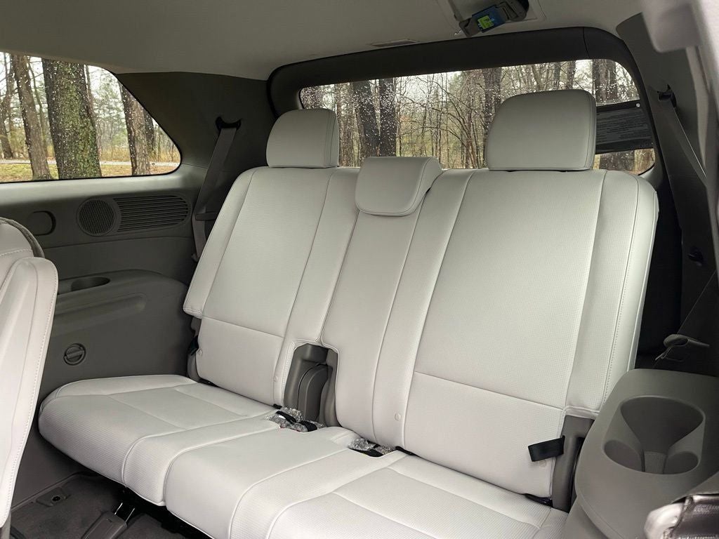 2026 Hyundai PALISADE HYBRID SEL 7 Passenger