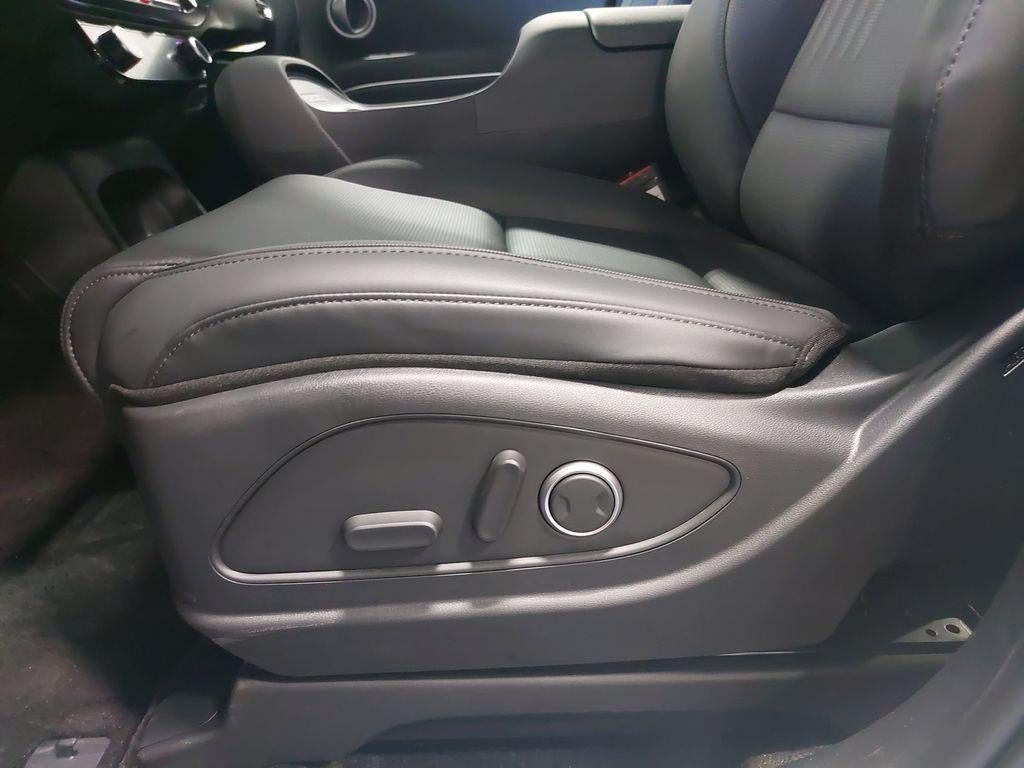 2026 Hyundai PALISADE HYBRID SEL 7 Passenger