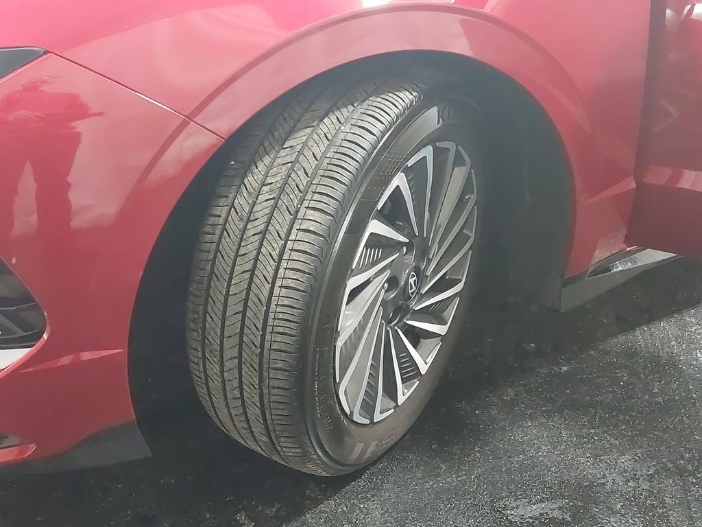 2025 Hyundai SONATA HYBRID SEL