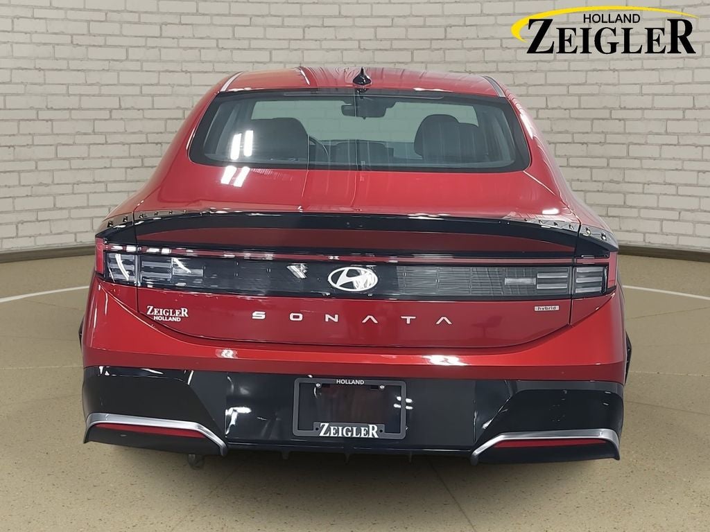 2025 Hyundai SONATA HYBRID SEL