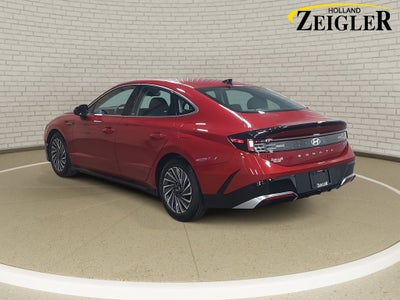 2025 Hyundai SONATA HYBRID SEL