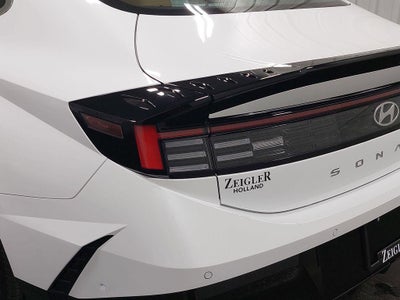 2026 Hyundai SONATA HYBRID Limited