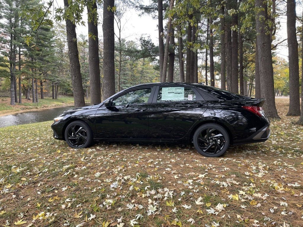 2026 Hyundai ELANTRA HYBRID SEL Sport