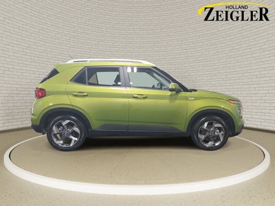 2024 Hyundai VENUE SEL