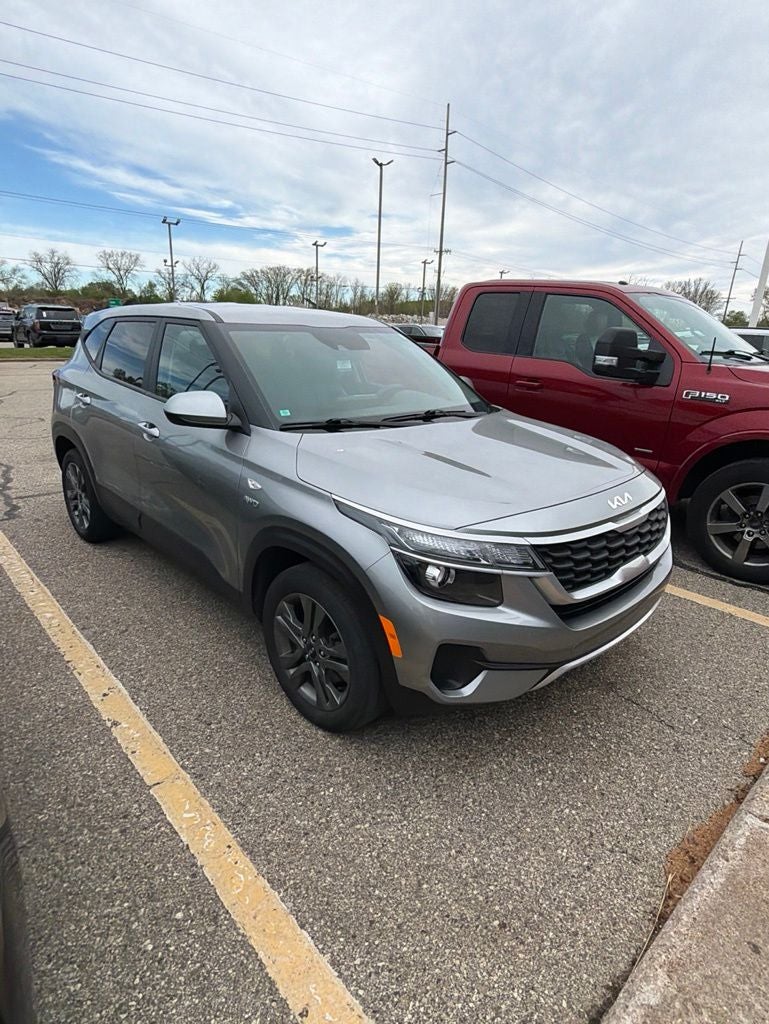 2023 Kia Seltos LX