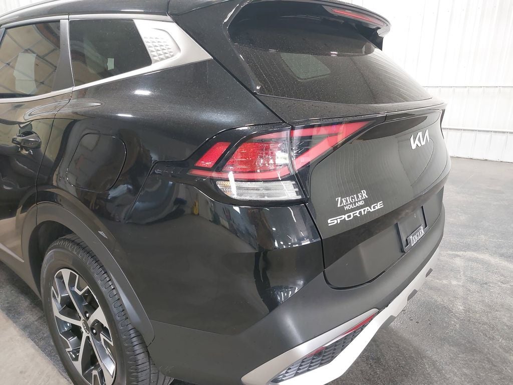 2023 Kia Sportage Hybrid EX
