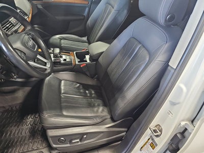 2023 Audi Q5 45 S line Premium quattro