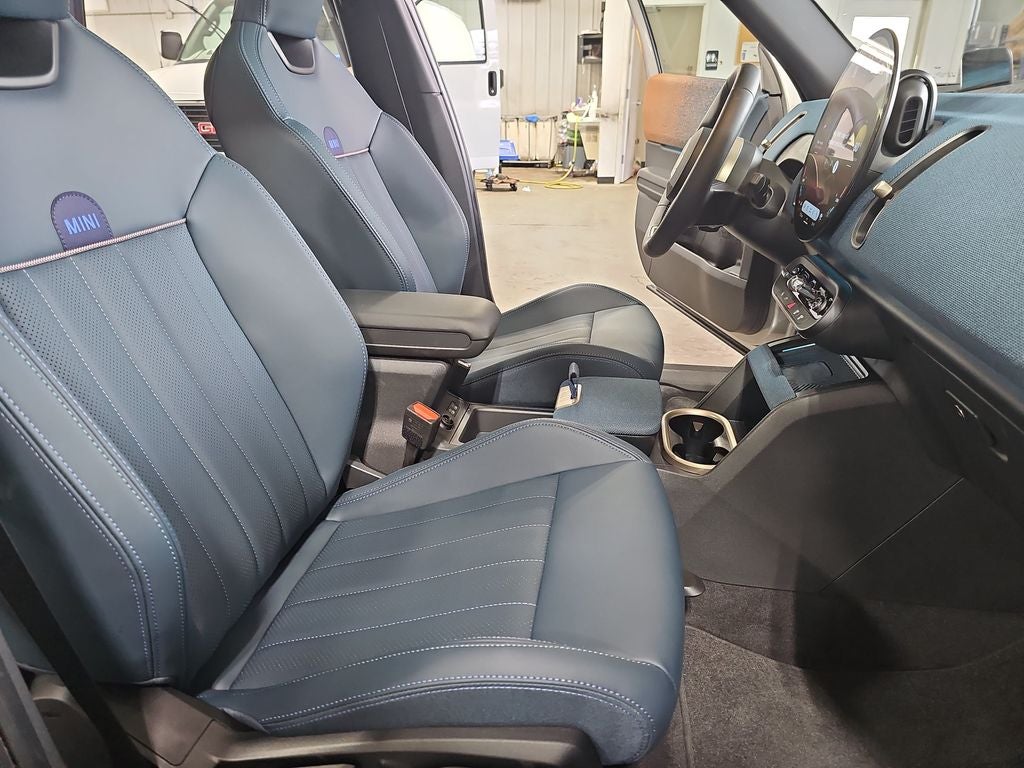 2026 MINI Cooper S Countryman Signature Plus
