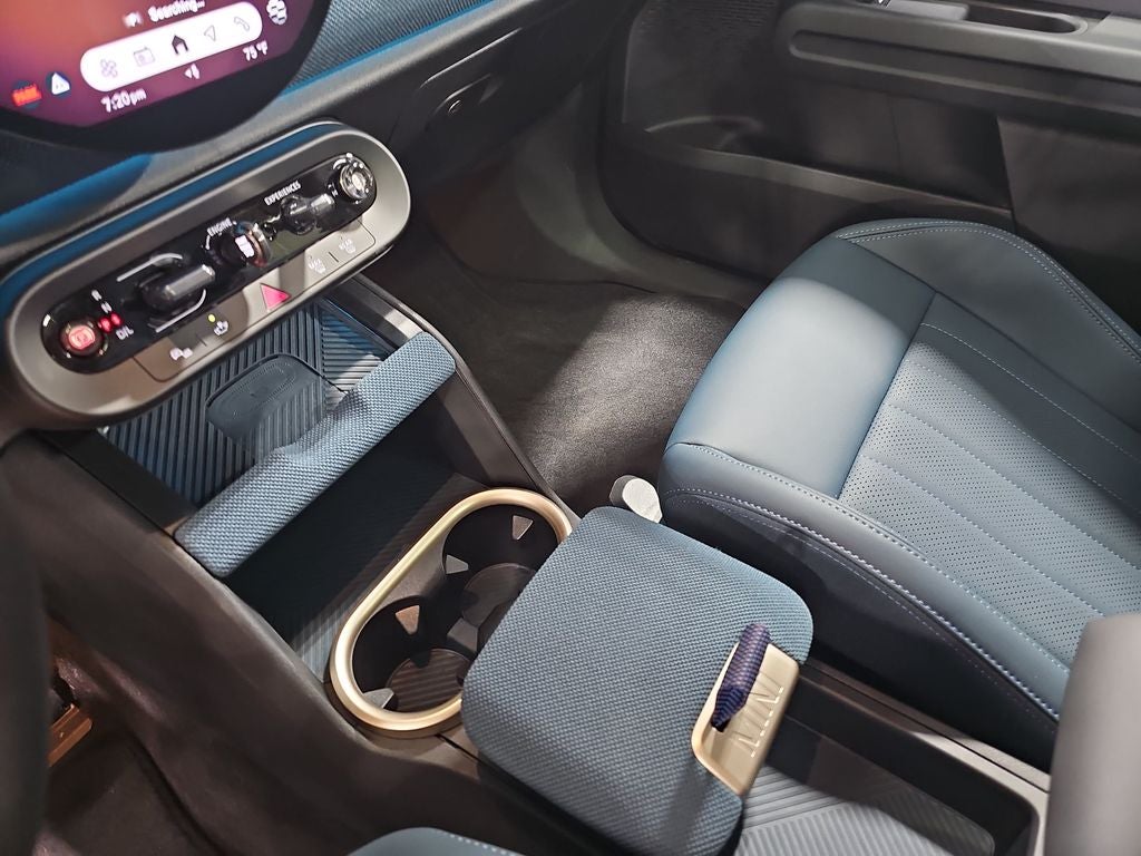 2026 MINI Cooper S Countryman Signature Plus