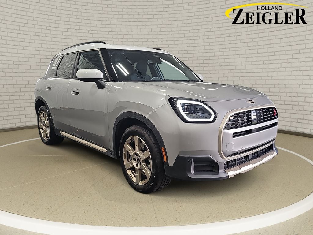 2026 MINI Cooper S Countryman Signature Plus