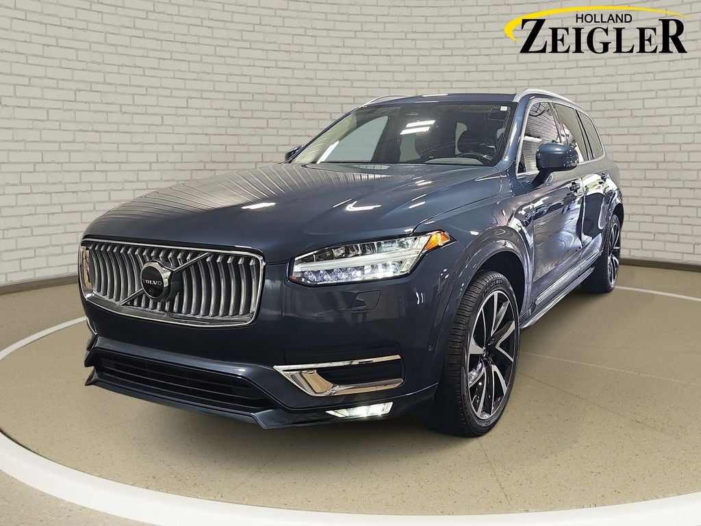 2023 Volvo XC90 B6 Plus 7-Seater