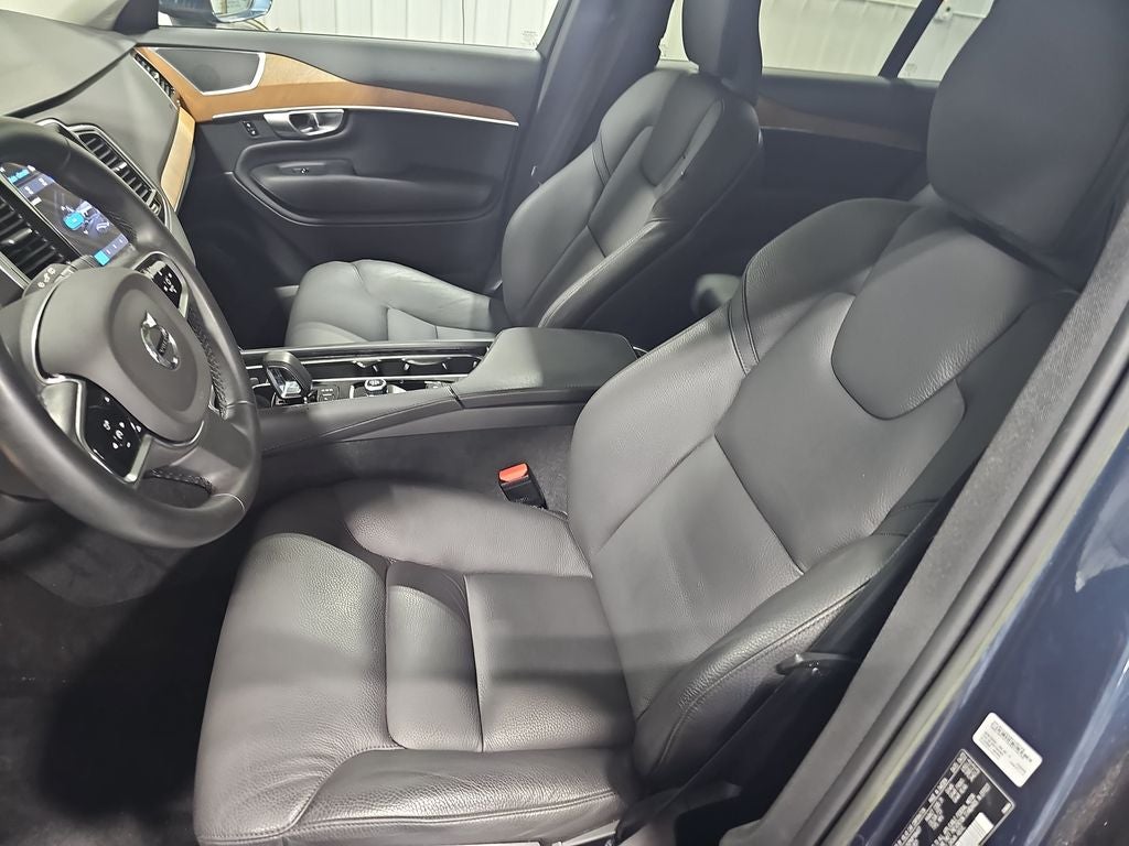 2023 Volvo XC90 B6 Plus 7-Seater