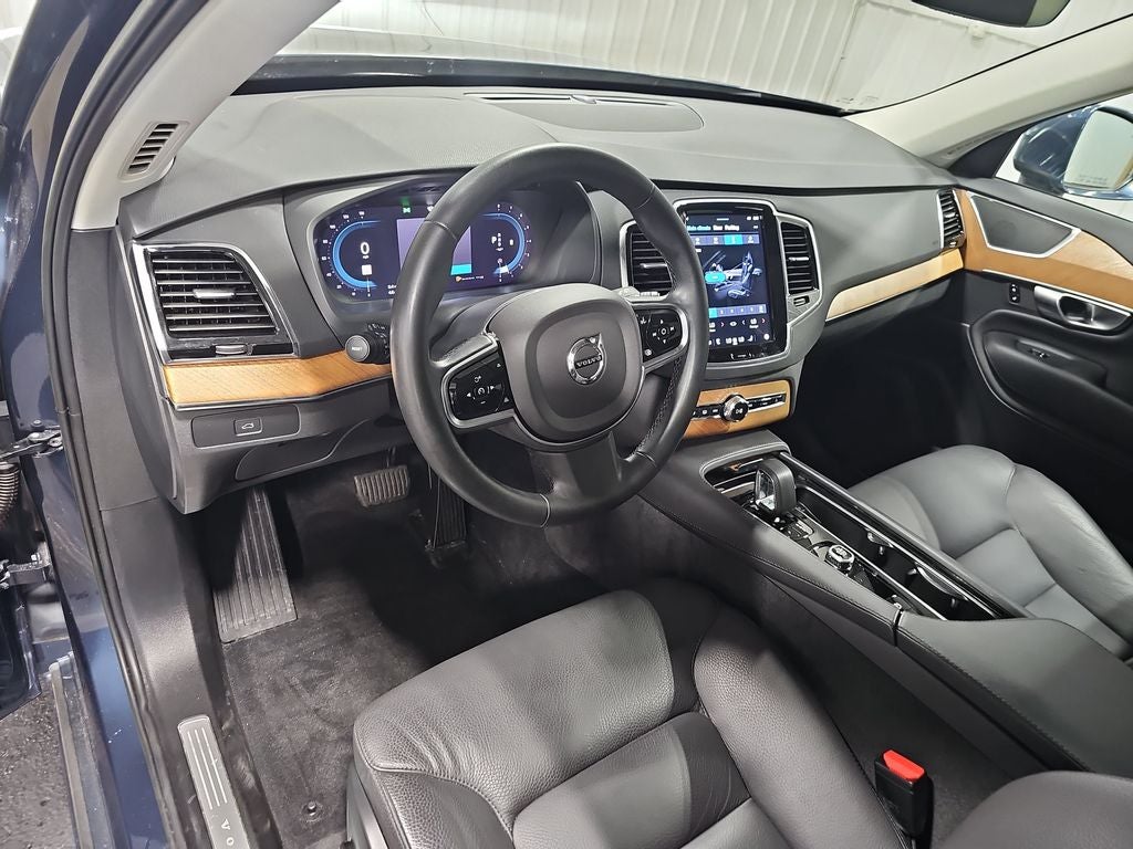 2023 Volvo XC90 B6 Plus 7-Seater