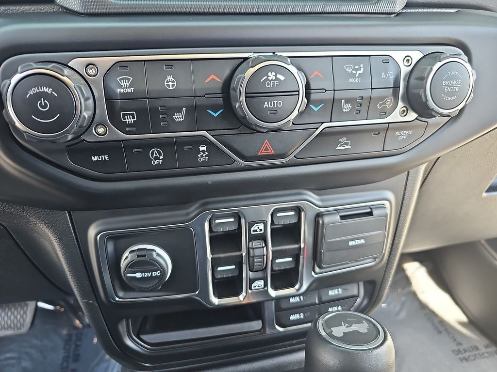 2023 Jeep Wrangler Sahara