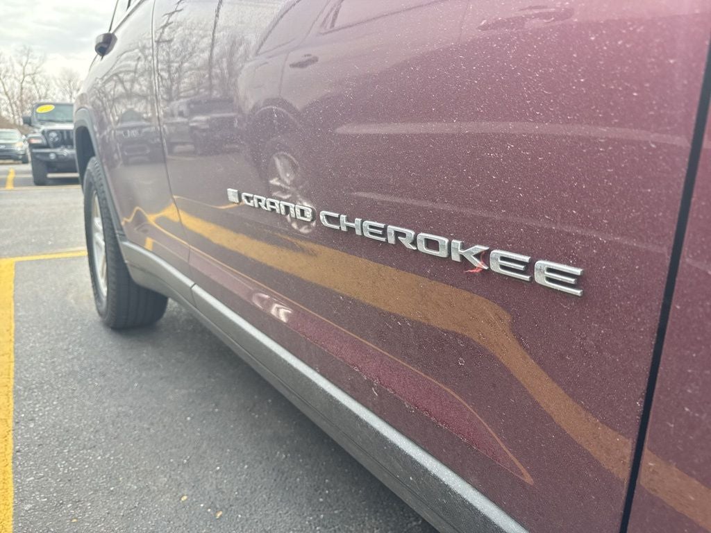 2023 Jeep Grand Cherokee Laredo