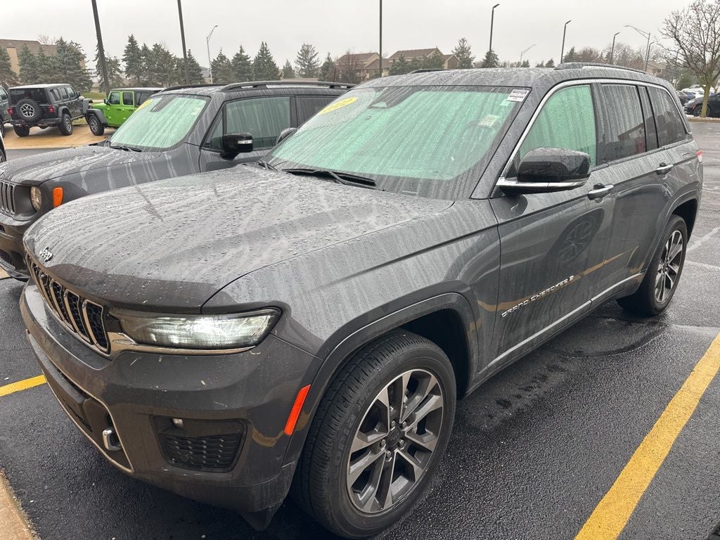 2022 Jeep Grand Cherokee Overland