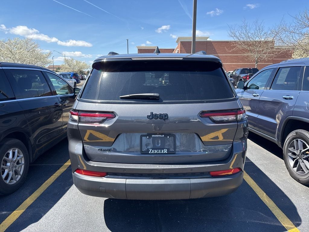 2023 Jeep Grand Cherokee L Altitude