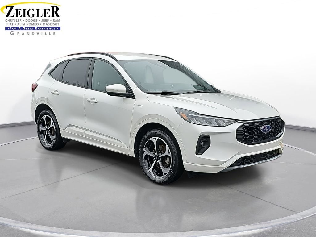 2023 Ford Escape ST-Line Select