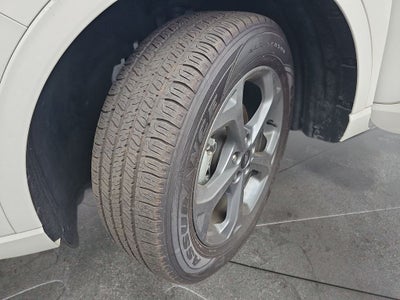 2024 Ford Escape Hybrid ST-Line Select