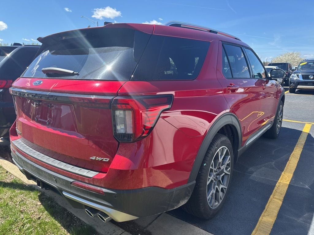 2025 Ford Explorer Platinum